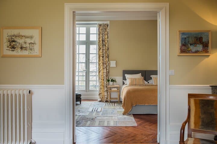 Your accommodation at Château des Grotteaux - The Suite Room