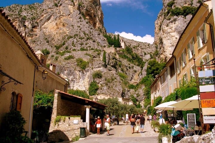 Verdon Gorge: The Grand canyon of Europe, Lake and Lavender