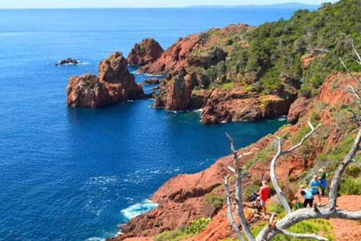 Boat trip without a license in the Esterel reserve