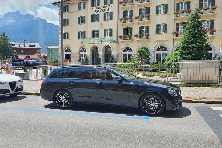 Orly Airport (ORY) to Paris - Arrival Private Transfer