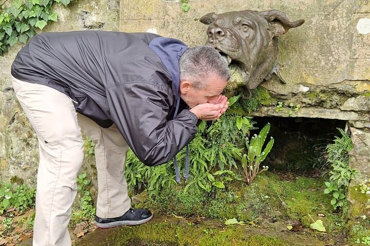 Drinking from the Buldog fountain