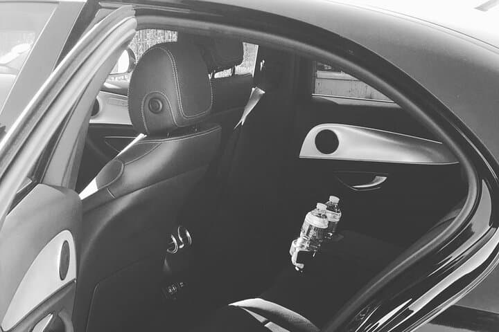Private Transfer from the City of Paris To Roissy CDG Airport