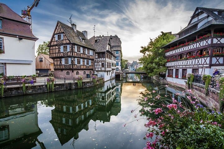 4 hours Strasbourg private tour with Pick up and Drop