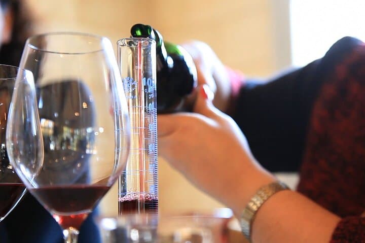 Bordeaux Wine Masterclass: Blending workshop with appetizer