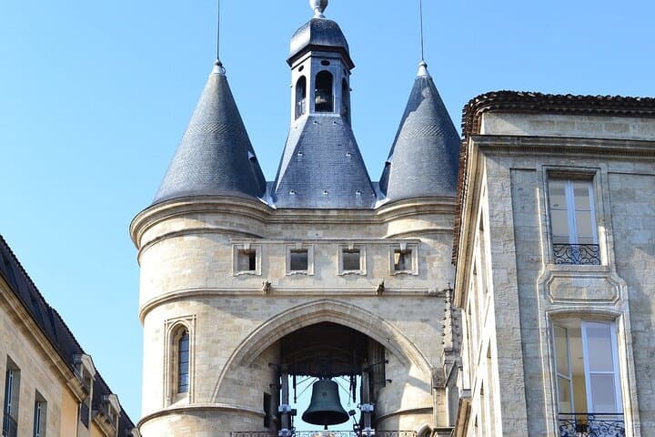 Private Historic Walking Tour in Bordeaux