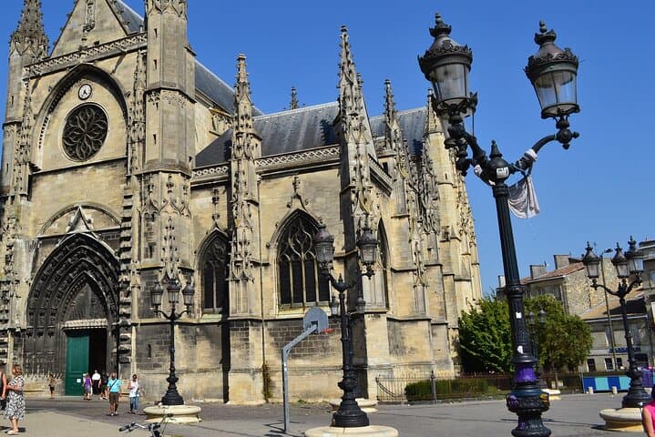 Private Historic Walking Tour in Bordeaux