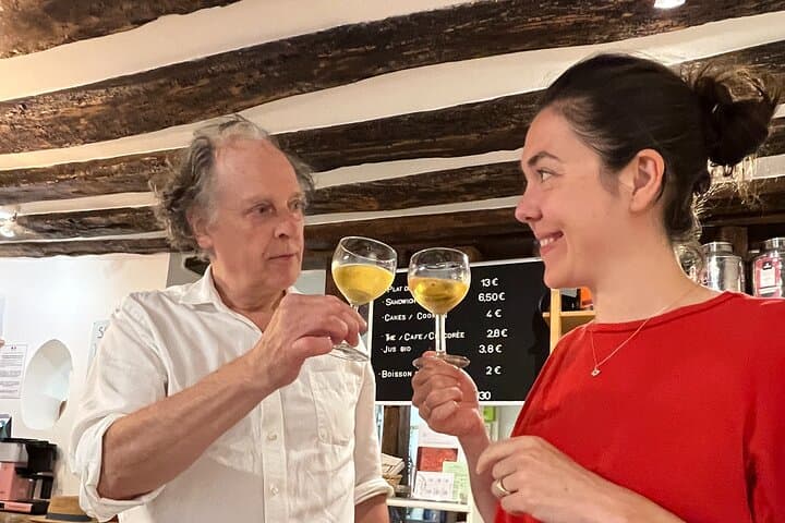 Cheese Tasting and Wine Pairing Center of Paris