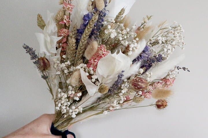 Paris 1e: 3 Hour Wedding Bouquet Private Workshop
