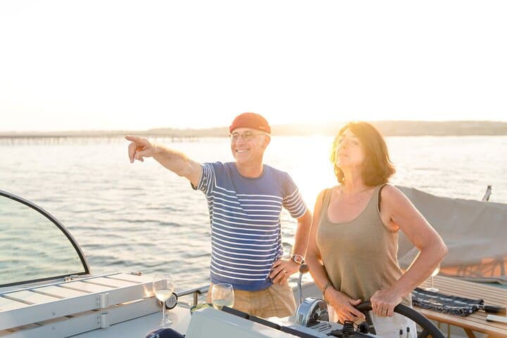 Anne and Olivier, a crew happy to welcome you