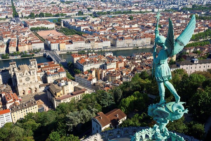 Historic Lyon: Exclusive Private Tour with a Local