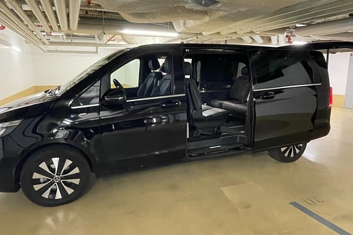 Private transfer by luxury Mercedes from PARIS to ==> BAYEUX with Cab-Bel-Air
