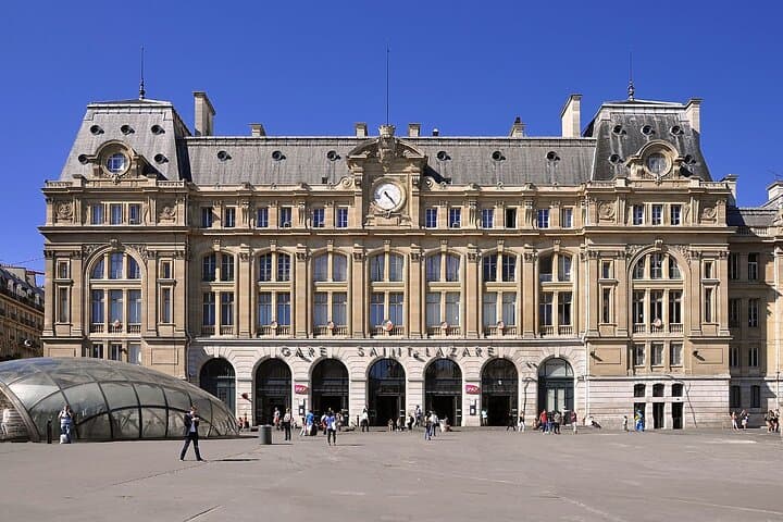 French Kiss Movie Locations in Paris with Private Guide
