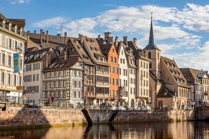 2-hour Strasbourg Private Walking Tour with Local Tour Guide