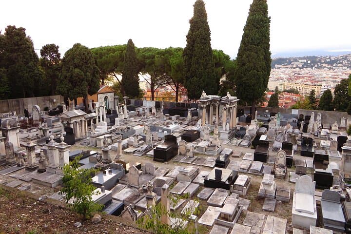 The Israelite cemetary