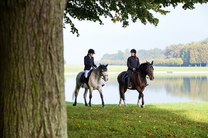 Horse-riding in the Gardens of Versailles - Photo from Les Airelles