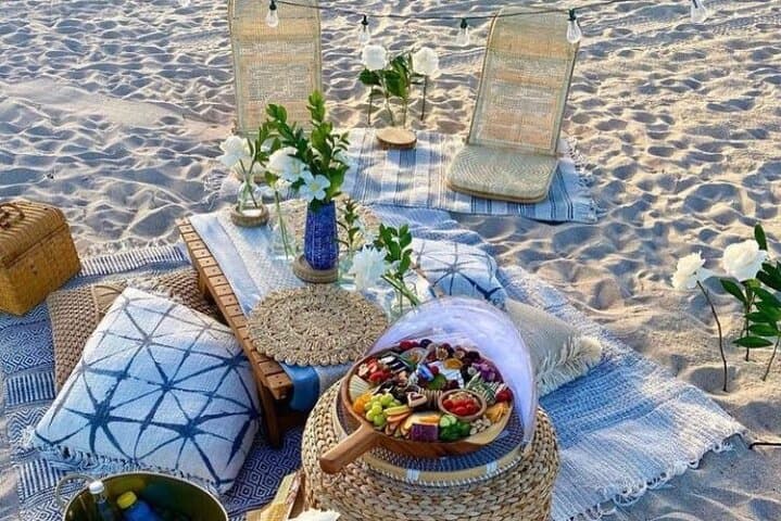 Private Painting Experience with Picnic in Nice