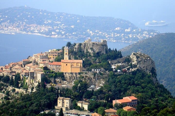 Rothschild’s Legacy Greek Elegance and Perfume Secrets of Eze