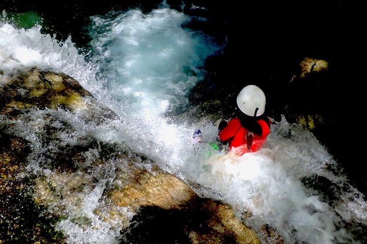 Discovery canyon in the Ossau valley in Gabas (64440)