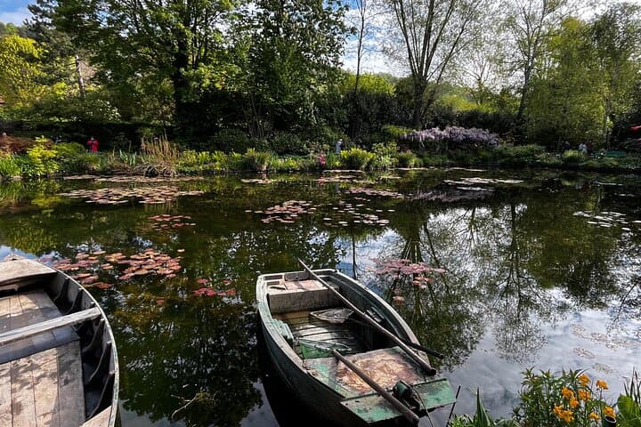 Private Tour From Paris to Giverny Claude Monet's Gardens