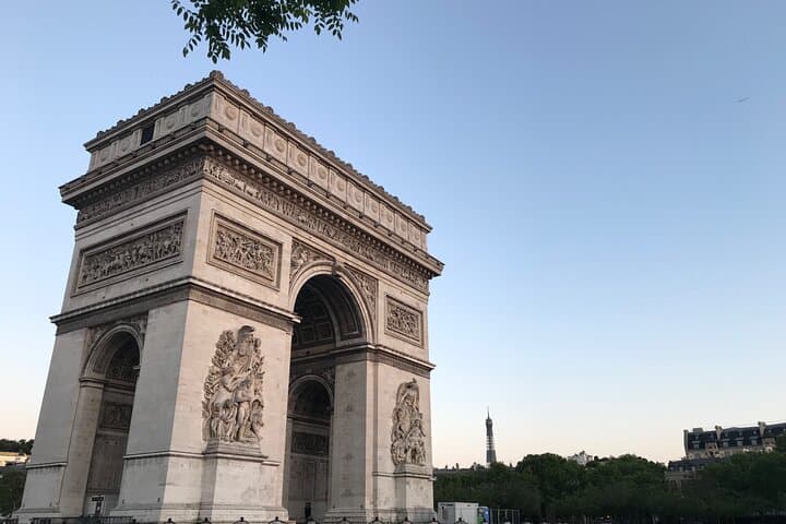 Arc of triumph and Eiffel Tower in the back