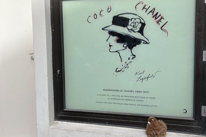 Chanel Deauville Day Tour from Paris with Oyster Tasting