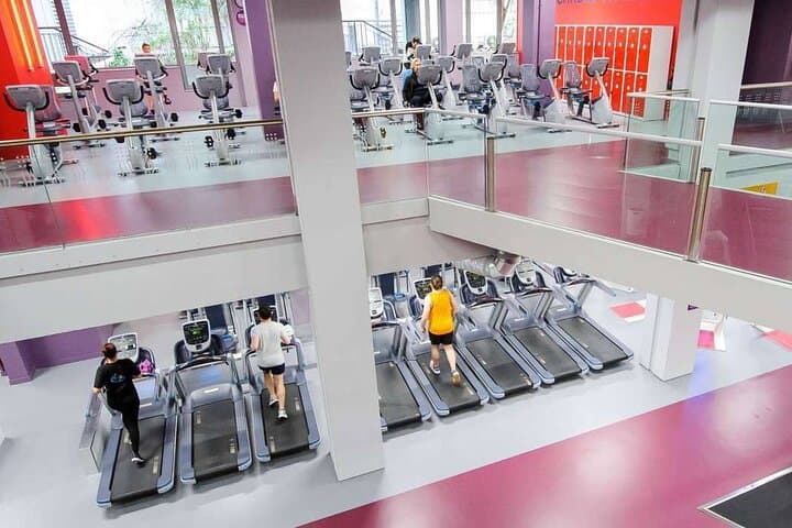 Paris Fitness class