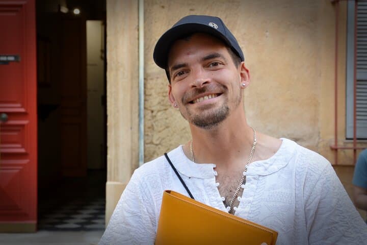 Benjamin Reilly - Local Bi-Lingual Guide