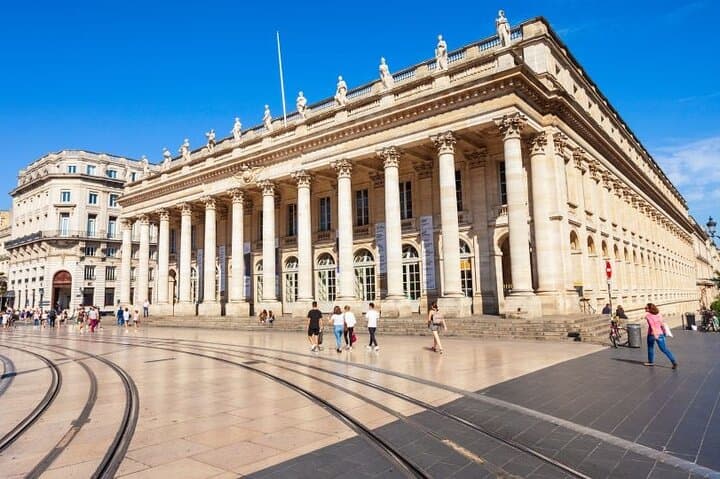 Bordeaux Scavenger Hunt