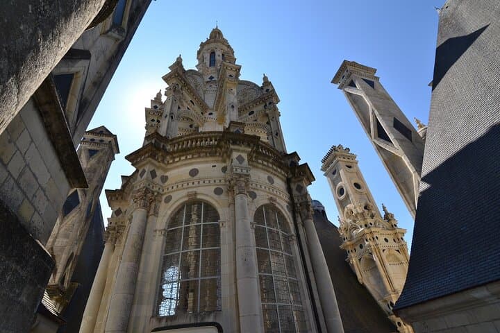 Private Day Tour in Chambord Chenonceaux and Amboise from Paris