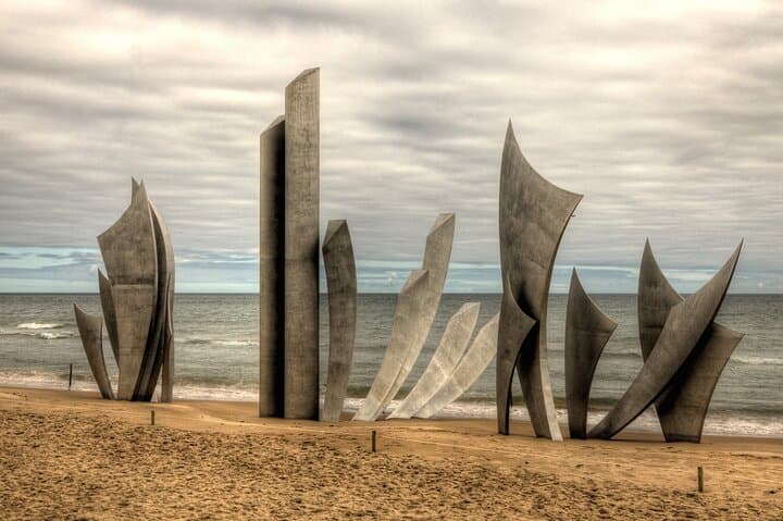 Normandy's Historic Heartbeat D Day Day Trip from Paris
