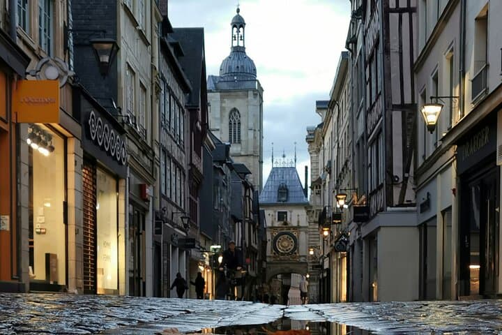 Normandy Odyssey Rouen and Étretat Cliffs Day Trip from Paris