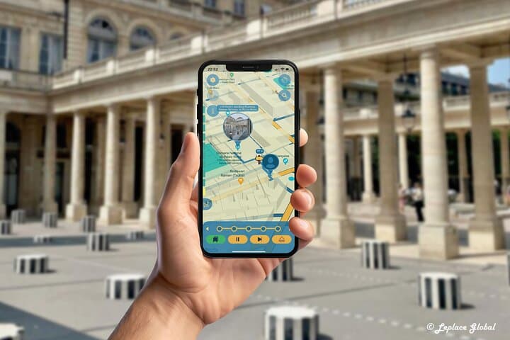 Paris Fashion History GPS App Walking Tour Mobile Game