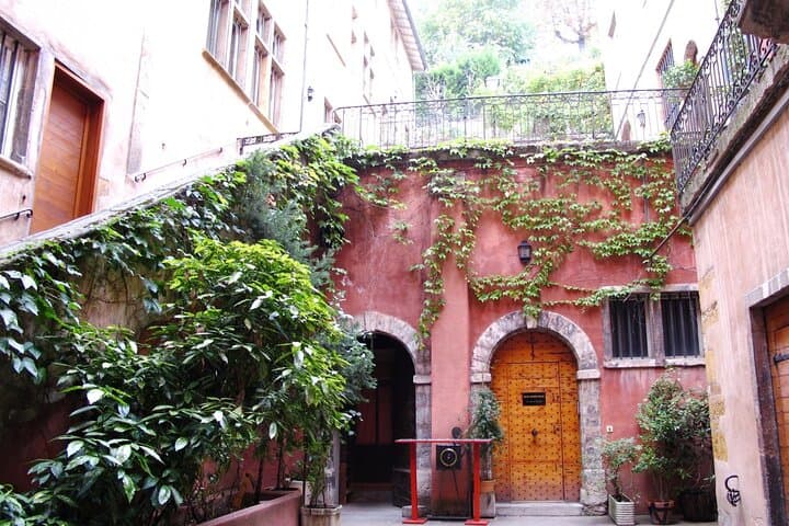 Lyon Old Town Highlights and History Private Walking Tour