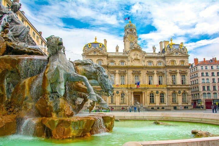 Lyon Old Town Highlights and History Private Walking Tour