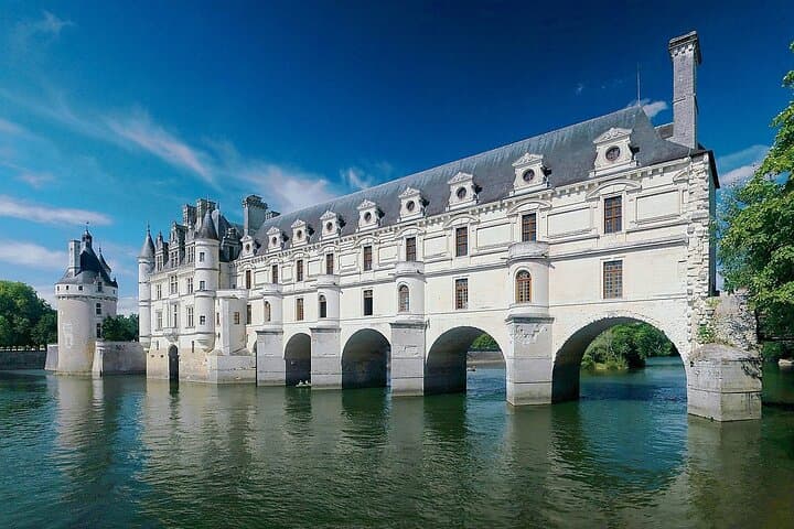 3-Day Private 7 Loire Castles and 2 Wine Tastings from Paris