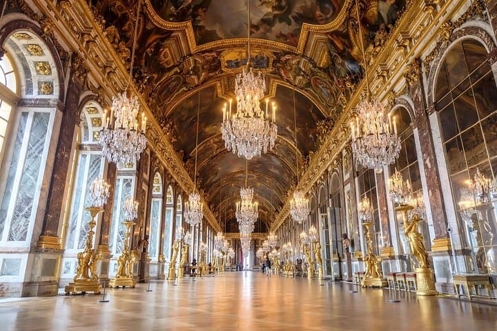 Paris and Versailles Full Day Private Tour