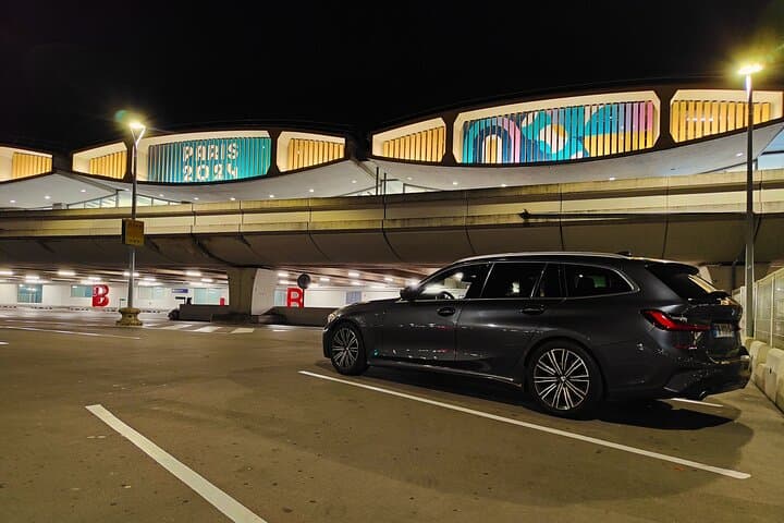 Bmw 3 Wagon at ROISSY CDG airport