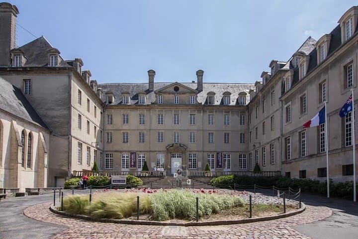 Round-trip shuttle transfer from Le Havre and Bayeux