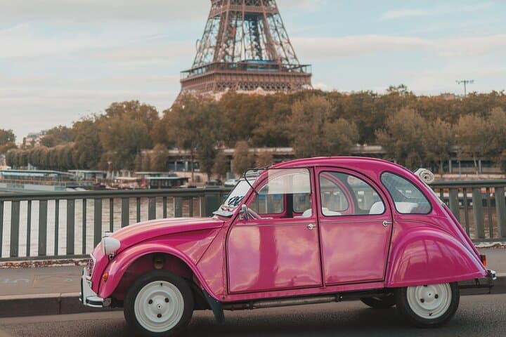 2h - Paris by Night - Private Guided Tour in a Pink 2cv