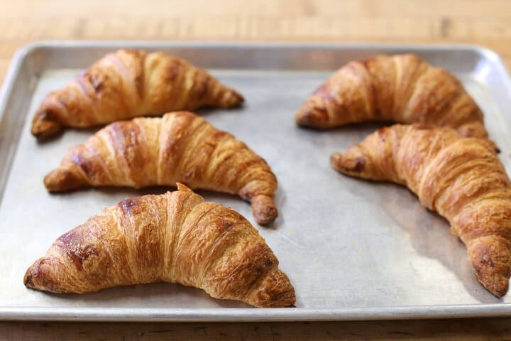 Fun Croissant and Pastry Baking Class With Local Chef in Paris