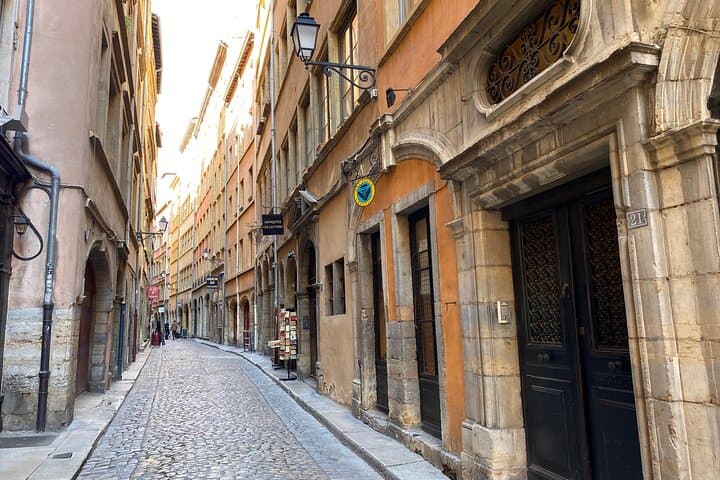 Lyon's Hidden Wine Tasting & Local Specialties