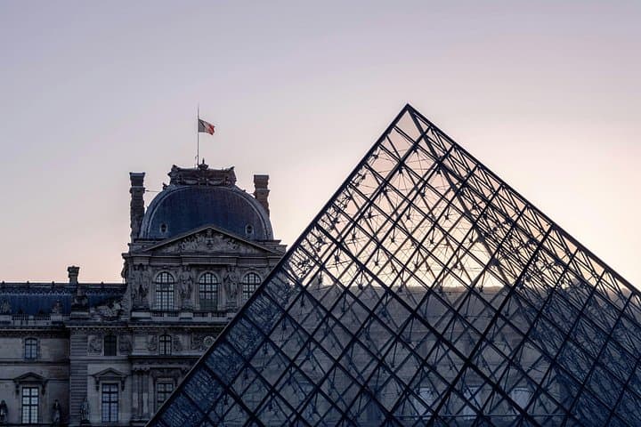 Parisian Holiday Magic 3 Hour Walking Tour with Christmas Market