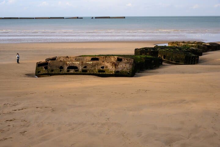 Normandy D-Day Tour with Mont Saint-Michel Day Trip from Paris