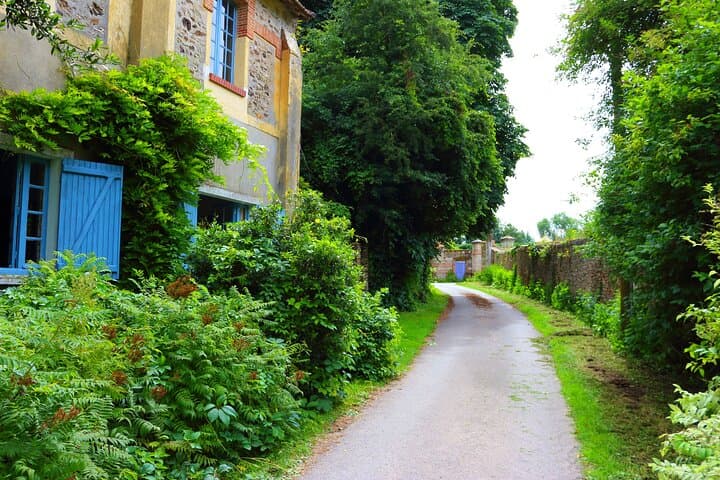 Day Trip from Paris - French Food Experience in a Country House