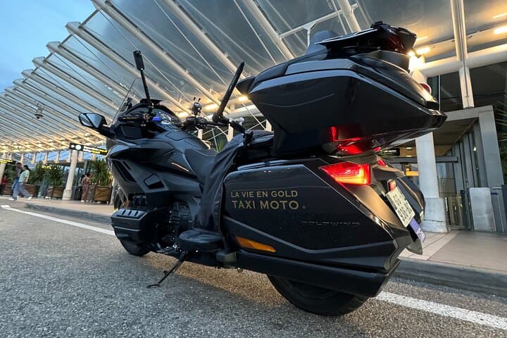 Private Motorcycle Transfer from Nice to the Airport
