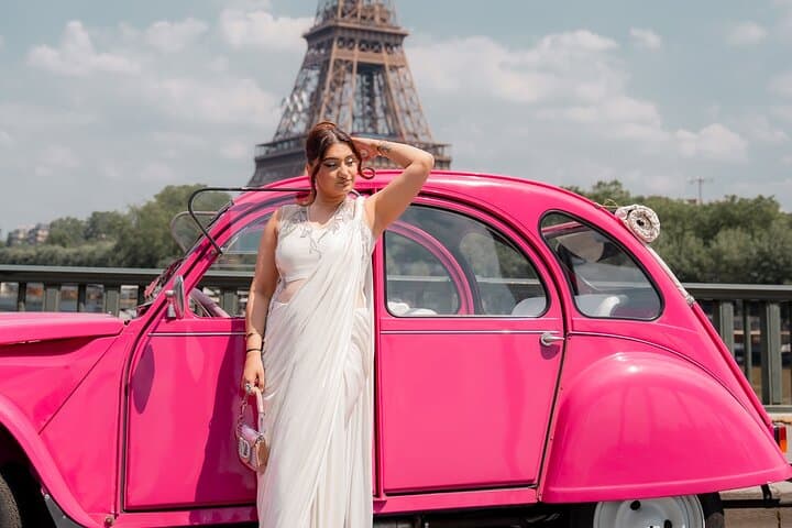 3h - Paris Grand Tour by Night in a Pink Citroën 2CV