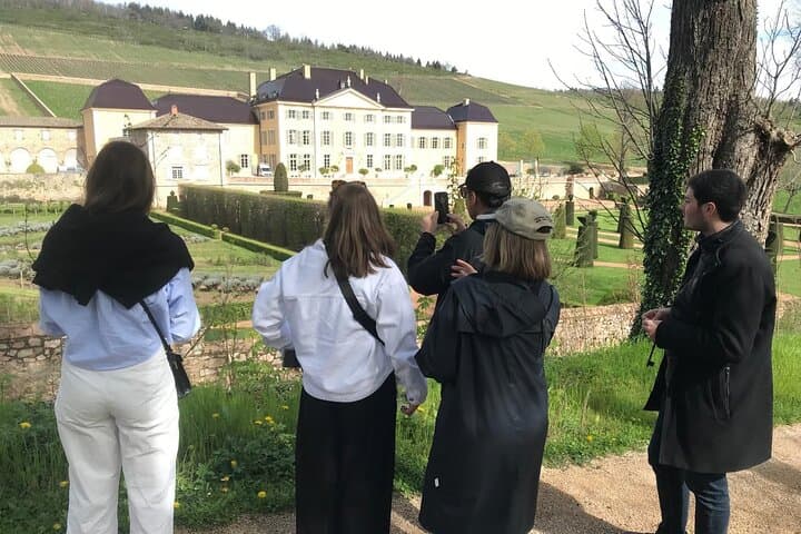 Visit an estate