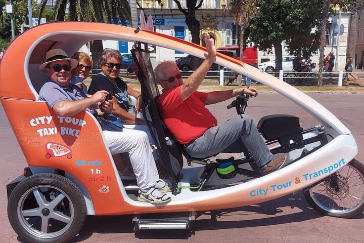 Private and Guided Velotaxi Tour in Nice 2h30