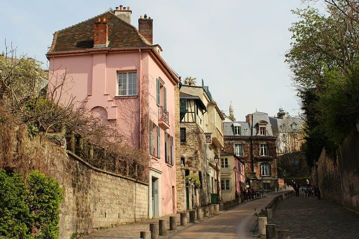 Bohemian Art and the History of Montmartre Tour