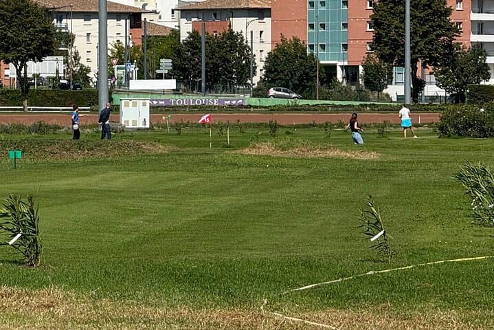 Mini Golf unique in Europe 9 holes life size in Toulouse